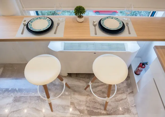 Leiland #colony_white_tower_suite 公寓